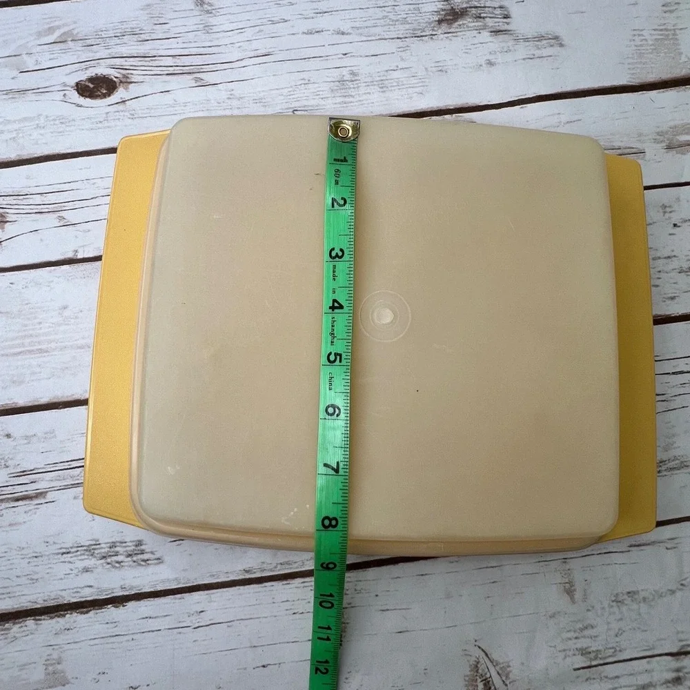 Tupperware Divided Serving Tray Harvest Gold Yellow Vintage 723-2 15 Inch